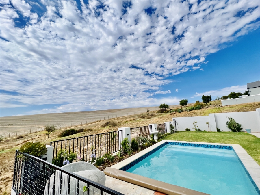 4 Bedroom Property for Sale in Mount Royal Golf Estate Western Cape